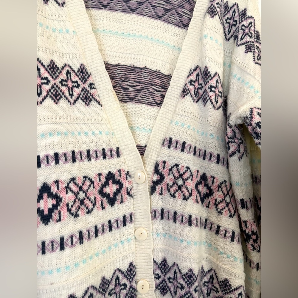 🔸Vintage Street Worn Cream and Purple Knit Cardigan - Picture 4 of 4